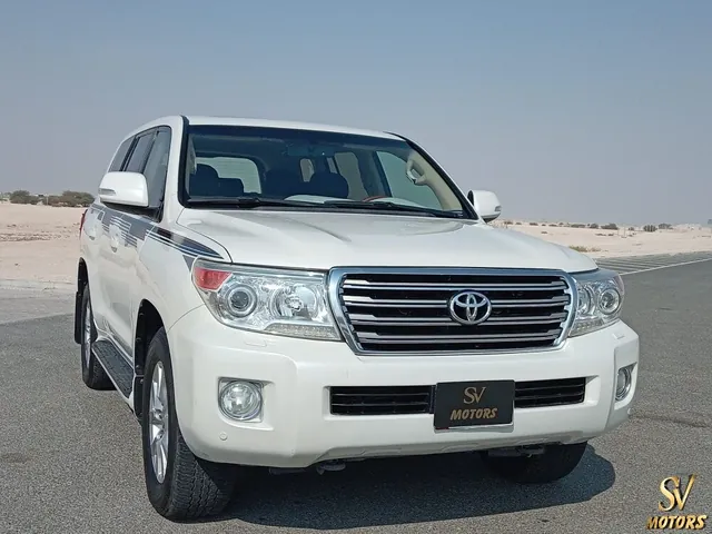 Photo of 2015 Toyota Land Cruiser GXR