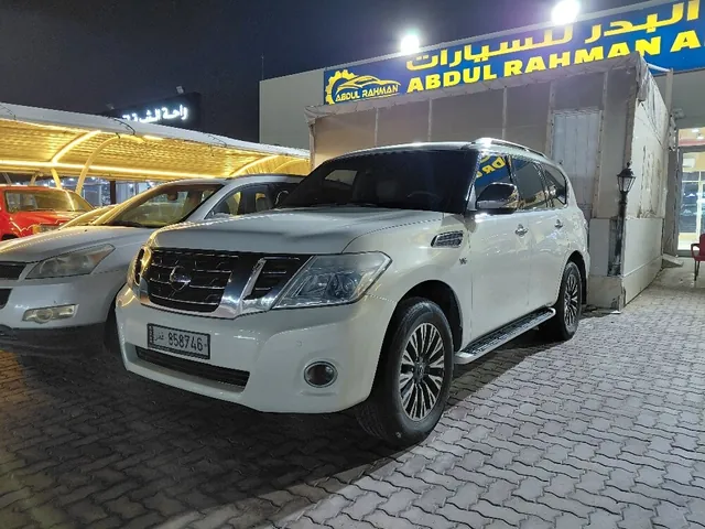 صورة 2012 نيسان باترول LE