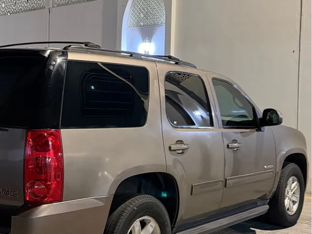 Photo of 2011 GMC Yukon