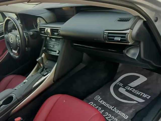 Photo of 2017 Lexus IS 200t F