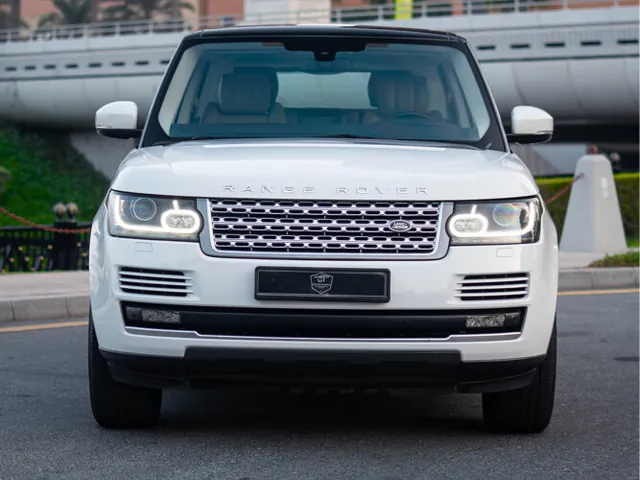 Photo of 2015 Range Rover Range Rover Vogue HSE