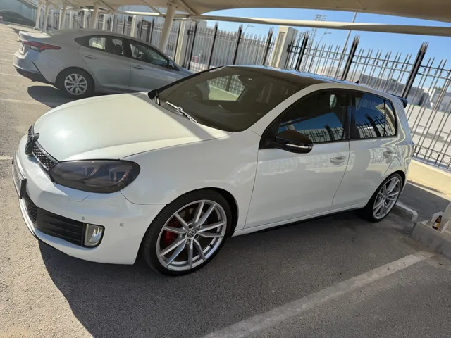 Photo of 2012 Volkswagen Golf GTI