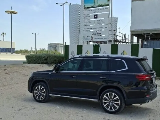 صورة 2023 إم جي RX5 تيربو