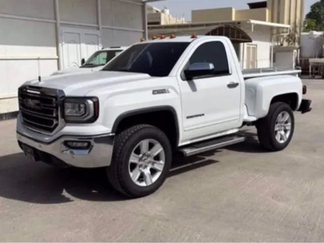 Photo of 2018 GMC Sierra 1500