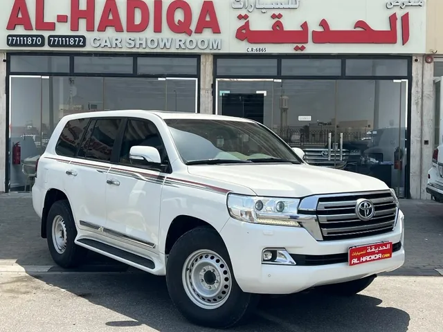 Photo of 2021 Toyota Land Cruiser GXR