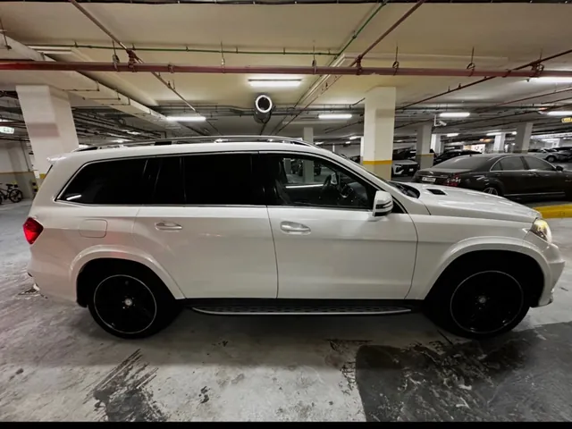 Photo of 2015 Mercedes-Benz GL 500