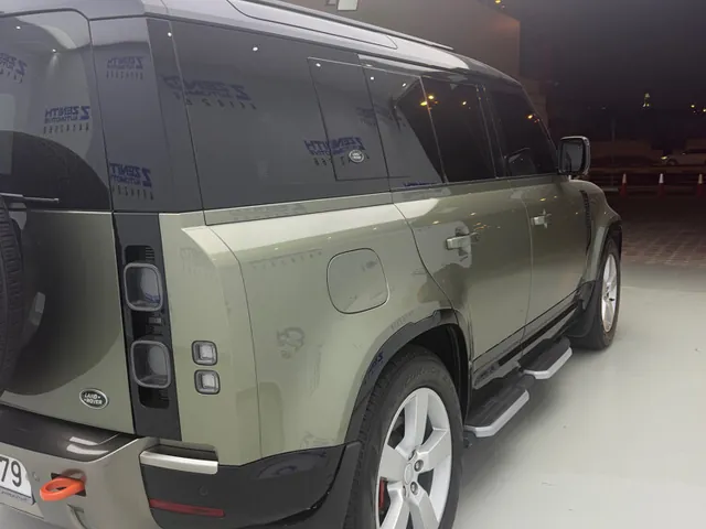 Photo of 2023 Land Rover Defender 110 X