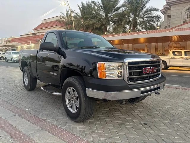 Photo of 2013 GMC Sierra 1500