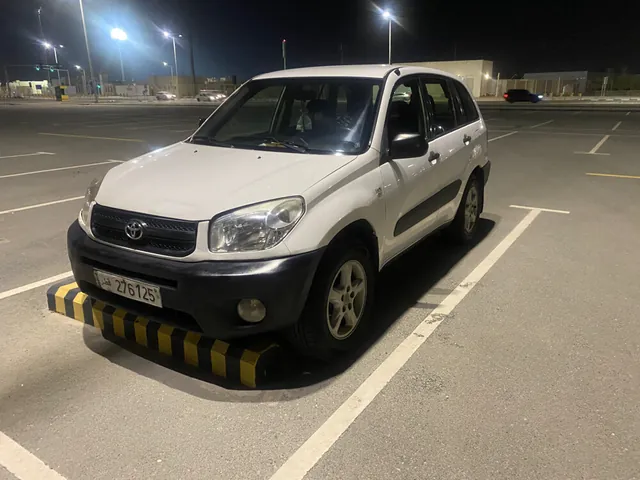 صورة 2005 تويوتا RAV4