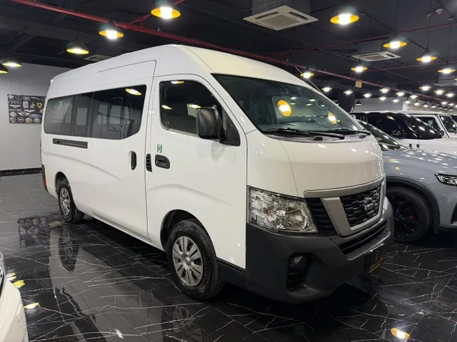 صورة 2022 نيسان أورفان NV350