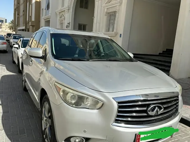 Photo of 2014 Infiniti Q60