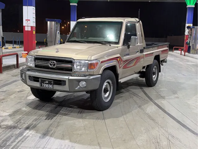 Photo of 2010 Toyota Land Cruiser LX