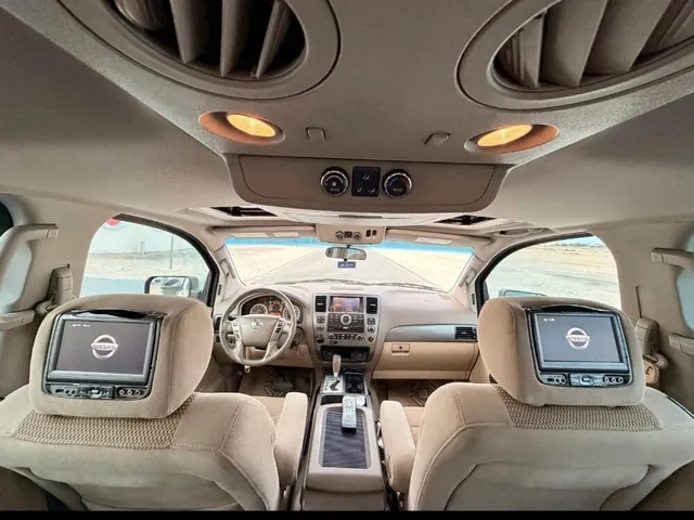 Photo of 2015 Nissan Armada SE