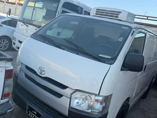 صورة 2018 تويوتا هايس