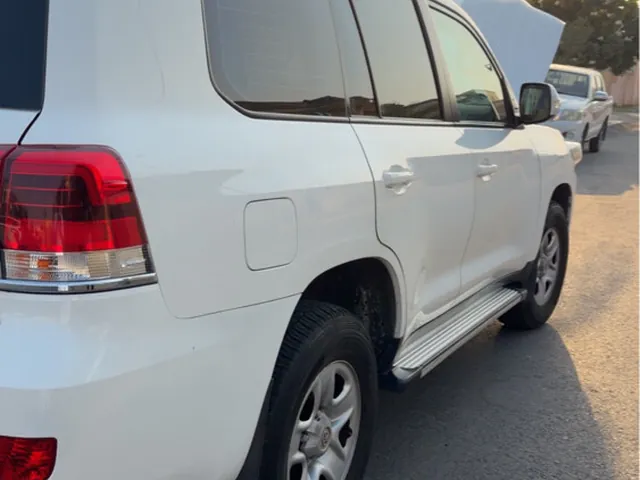 Photo of 2027 Toyota Land Cruiser GX