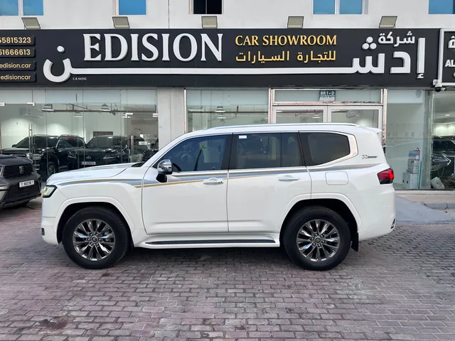 Photo of 2022 Toyota Land Cruiser VX