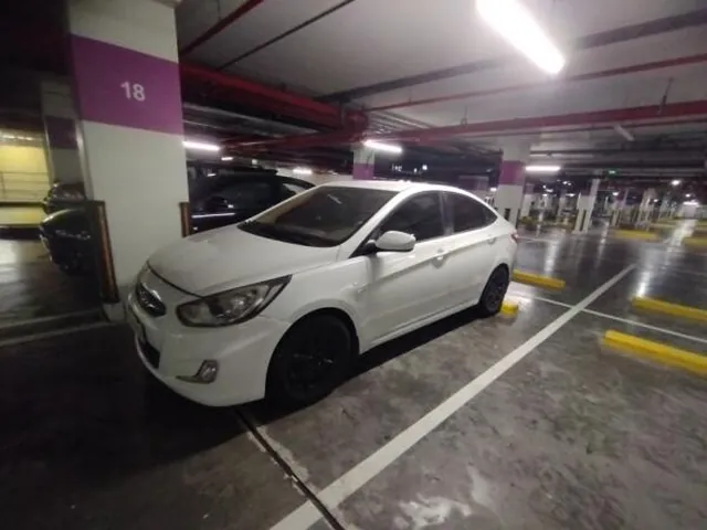 Photo of 2015 Hyundai Accent 1.6