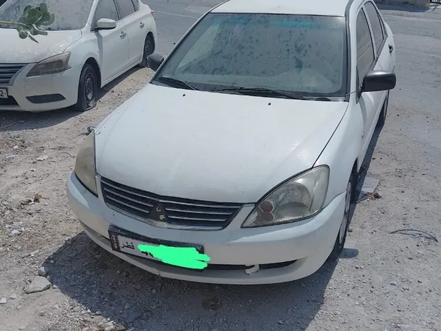 صورة 2010 ميتسوبيشي لانسر GLS
