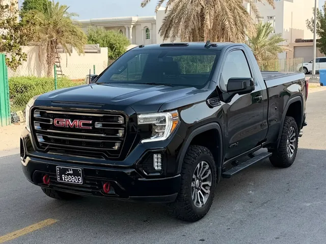 Photo of 2021 GMC Sierra 1500 AT4