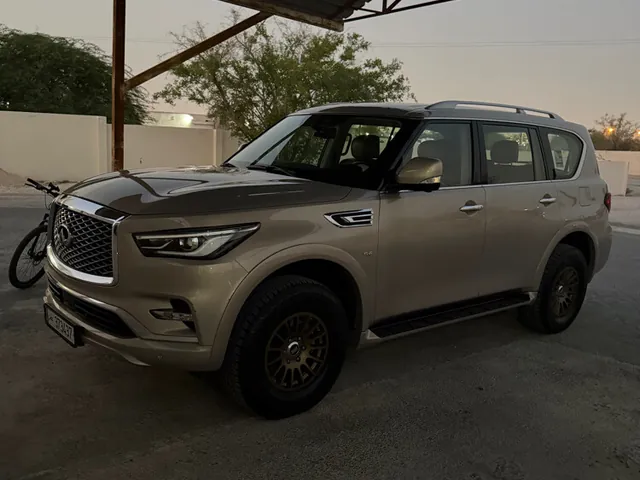 صورة 2018 إنفينيتي QX80