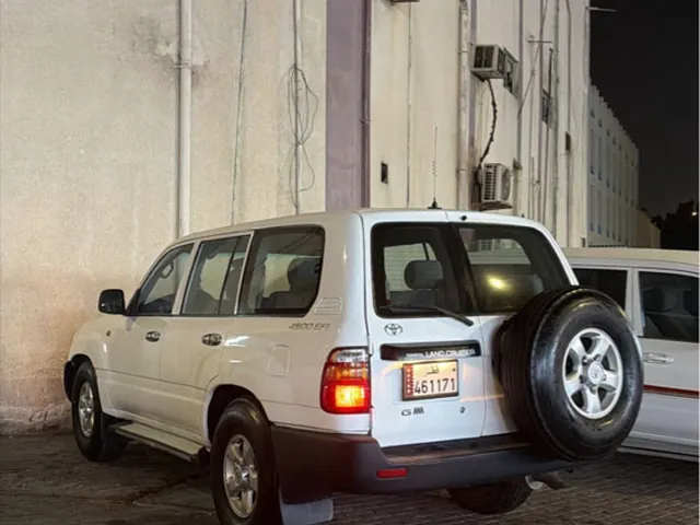 Photo of 2000 Toyota Land Cruiser G