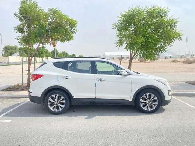 Photo of 2014 Hyundai Santa Fe