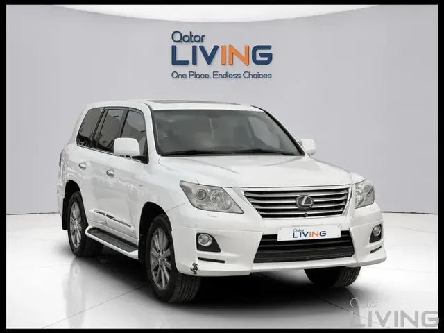 صورة 2011 لكزس LX 570