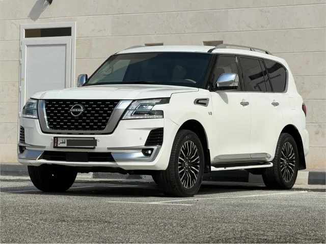 Photo of 2014 Nissan Patrol SE