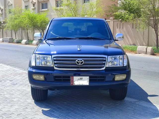 صورة 2004 تويوتا لاند كروزر GXR
