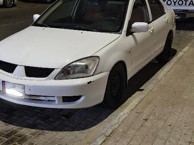 صورة 2013 ميتسوبيشي لانسر GLS