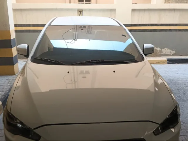 صورة 2015 ميتسوبيشي لانسر EX