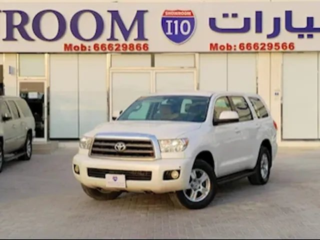 صورة 2014 تويوتا سيكويا