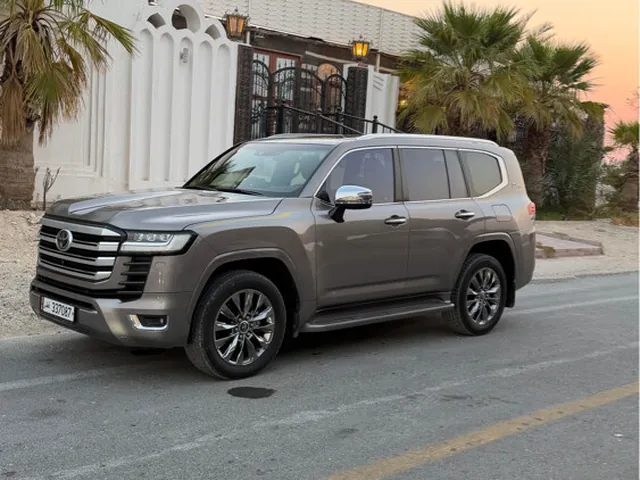 Photo of 2022 Toyota Land Cruiser VXR