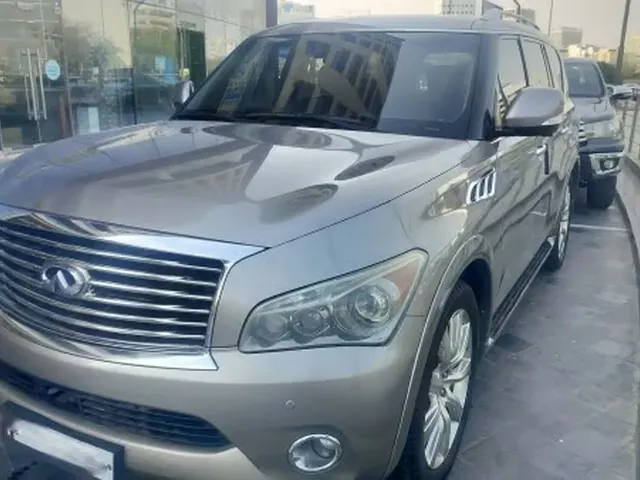 Photo of 2012 Infiniti QX56