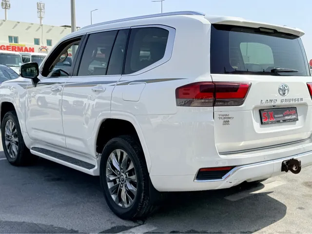 Photo of 2022 Toyota Land Cruiser VX