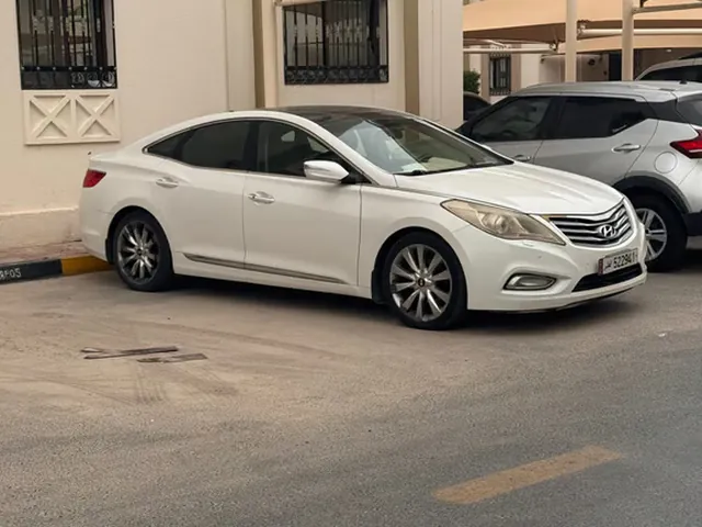 صورة 2013 هيونداي أزيرا