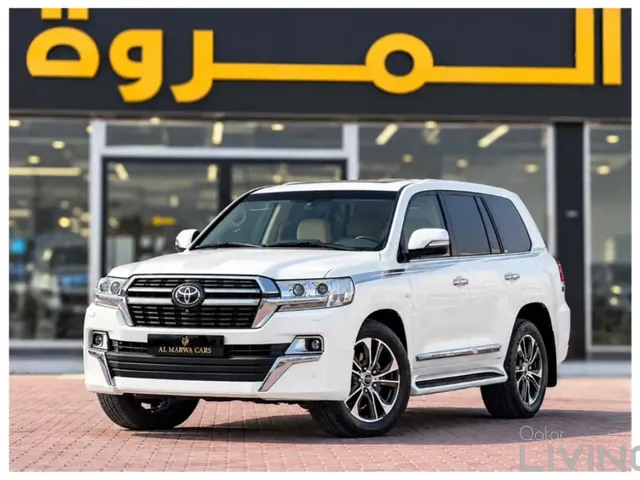 صورة 2019 تويوتا لاند كروزر VXR