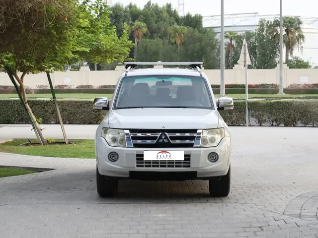 Photo of 2012 Mitsubishi Pajero 3.5