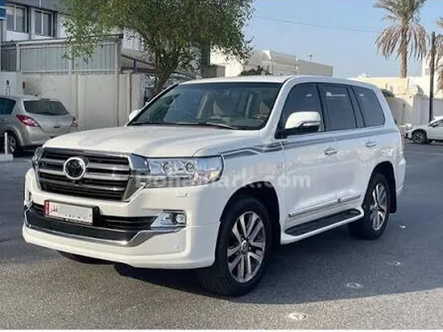 Photo of 2019 Toyota Land Cruiser VXR