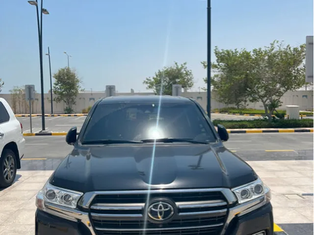 Photo of 2020 Toyota Land Cruiser VXS Grand Touring S