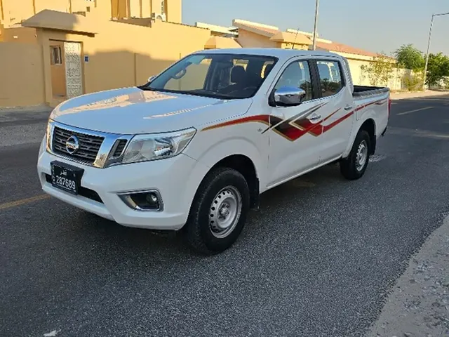 صورة 2020 نيسان نافارا SE