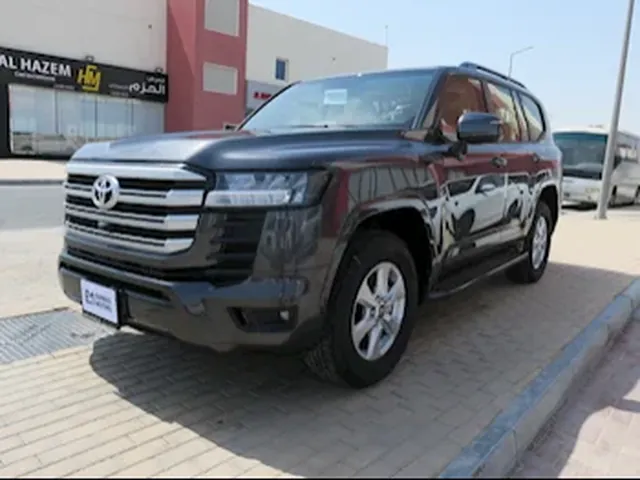 Photo of 2025 Toyota Land Cruiser GXR